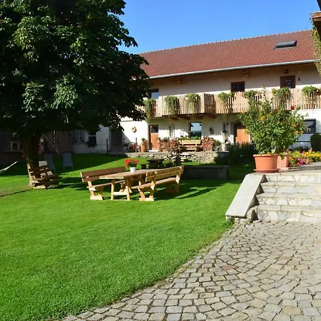 Apartment Weishäupl *